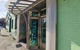 Tyros Hotel und Gästehaus am Weidendamm